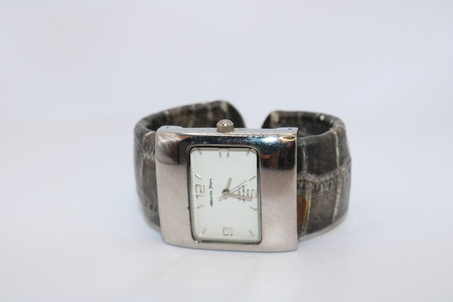 Vintage Alberto Zorzo Wide Cuff Watch – Silver & Faux Croc Leather