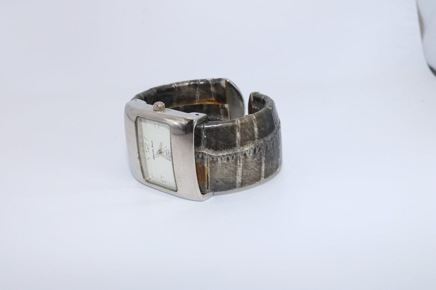 Vintage Alberto Zorzo Wide Cuff Watch – Silver & Faux Croc Leather