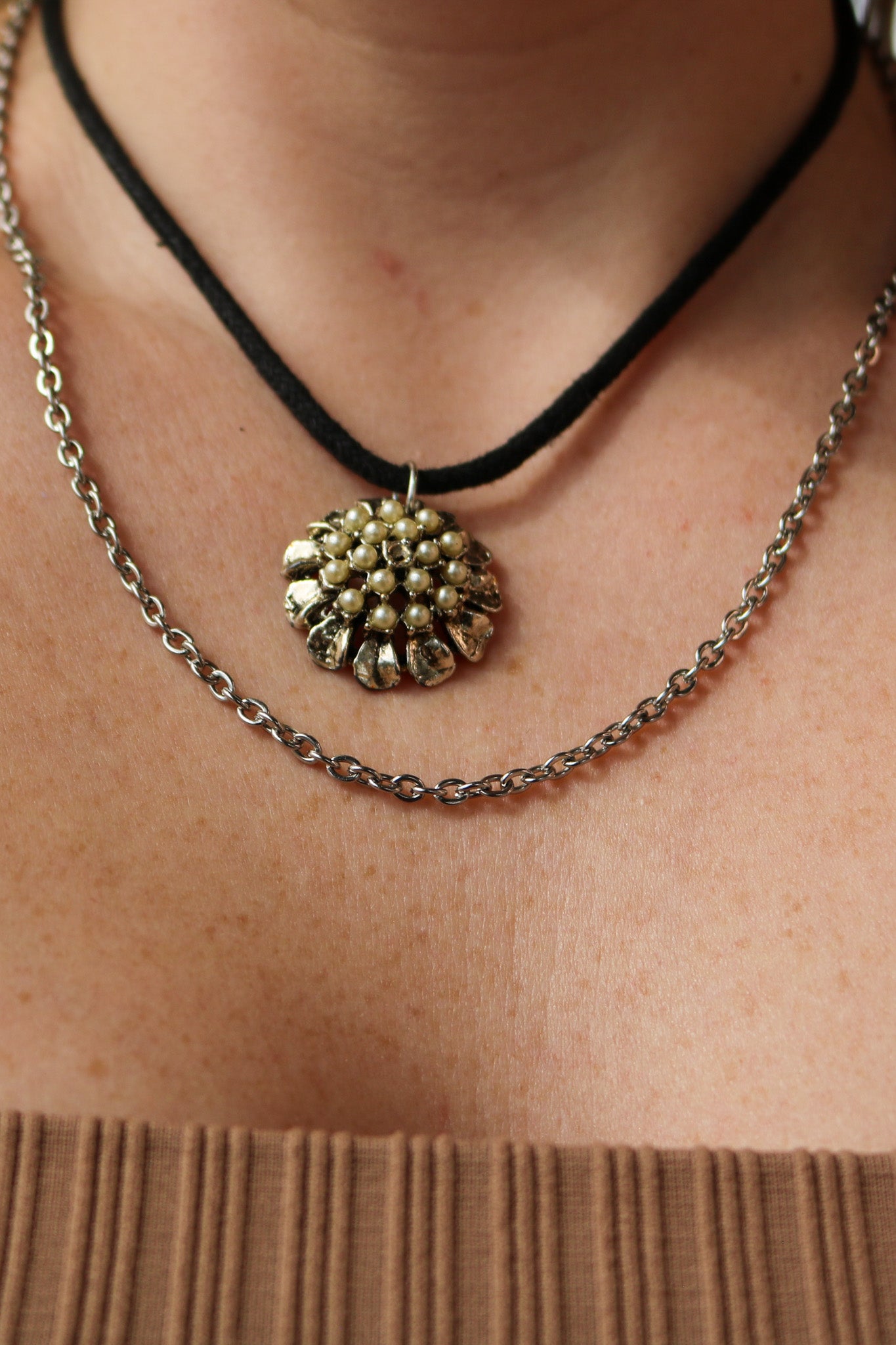 Pearl Flower Neckalce
