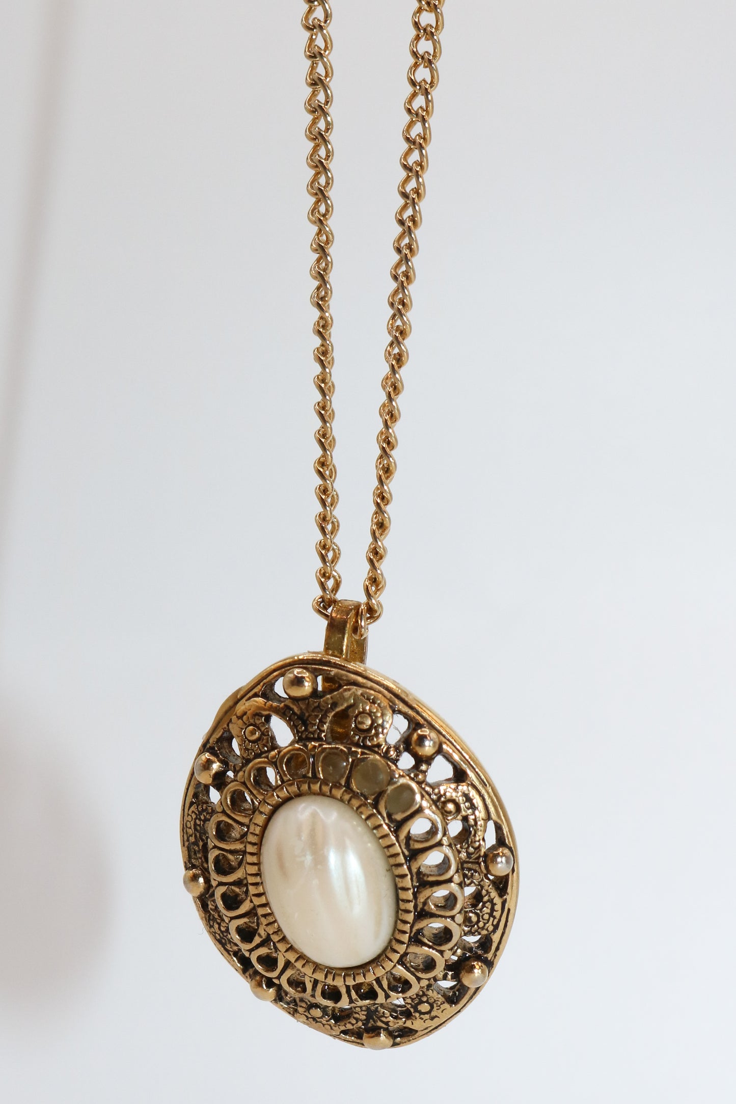 Double Layer Vintage Medallion Necklace