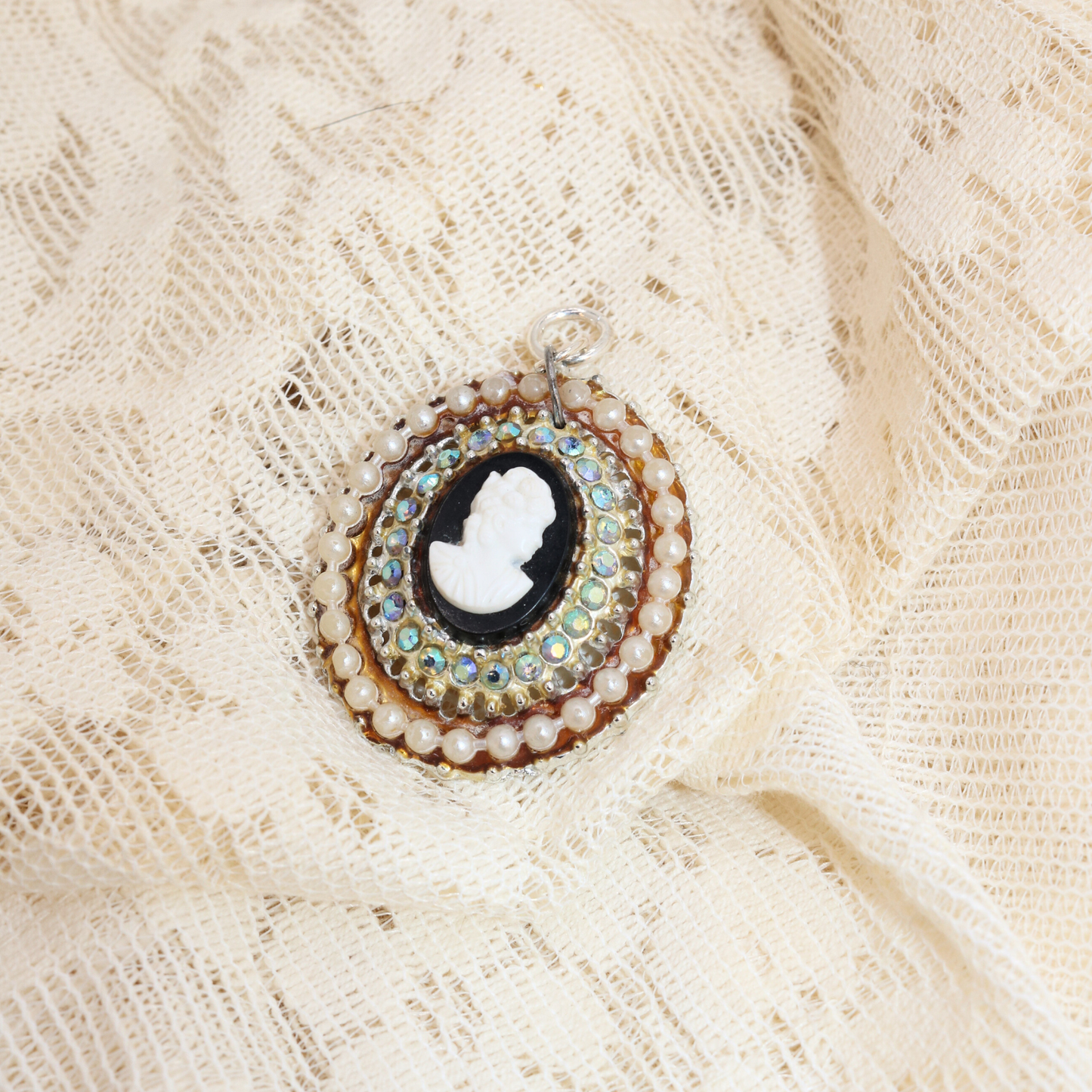 Vintage 1950's Cameo Gold Tone & Iridescent Rhinestones Faux Pearls Pendant