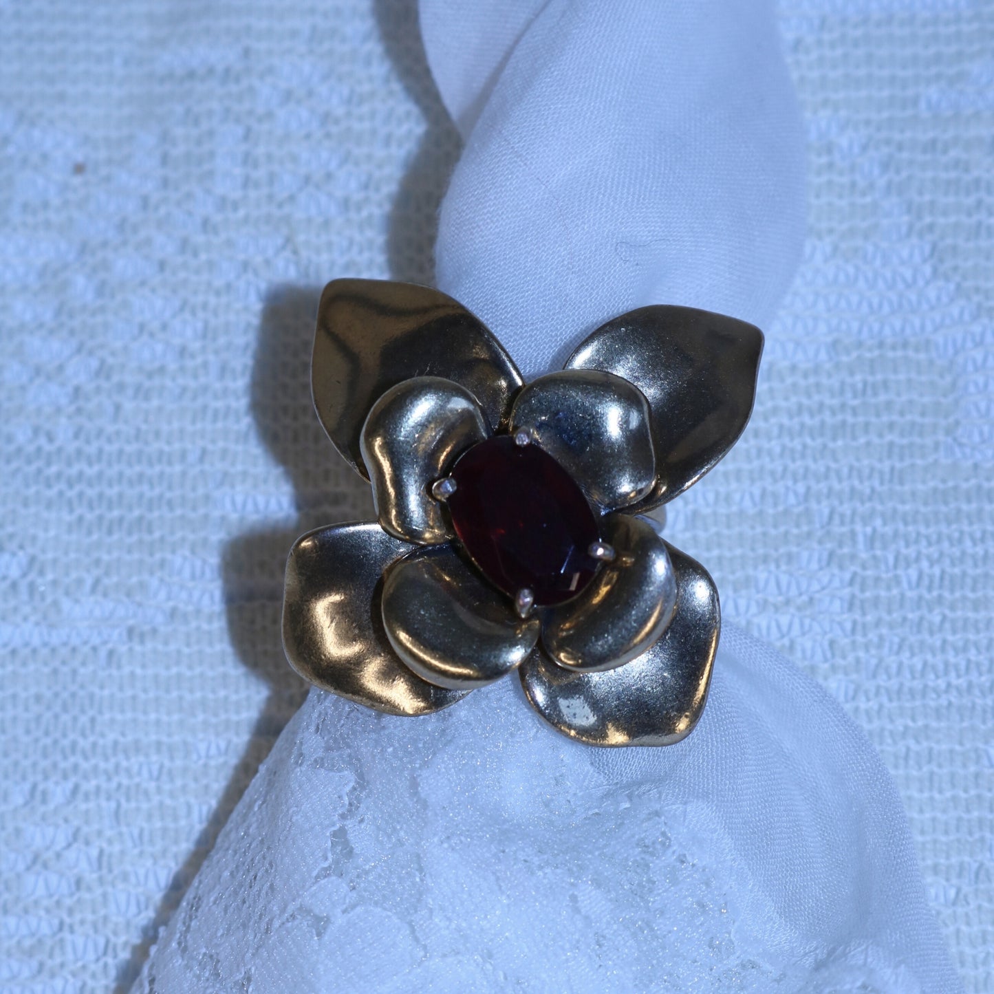 Vintage Gold Tone Flower Ring with Red Stone