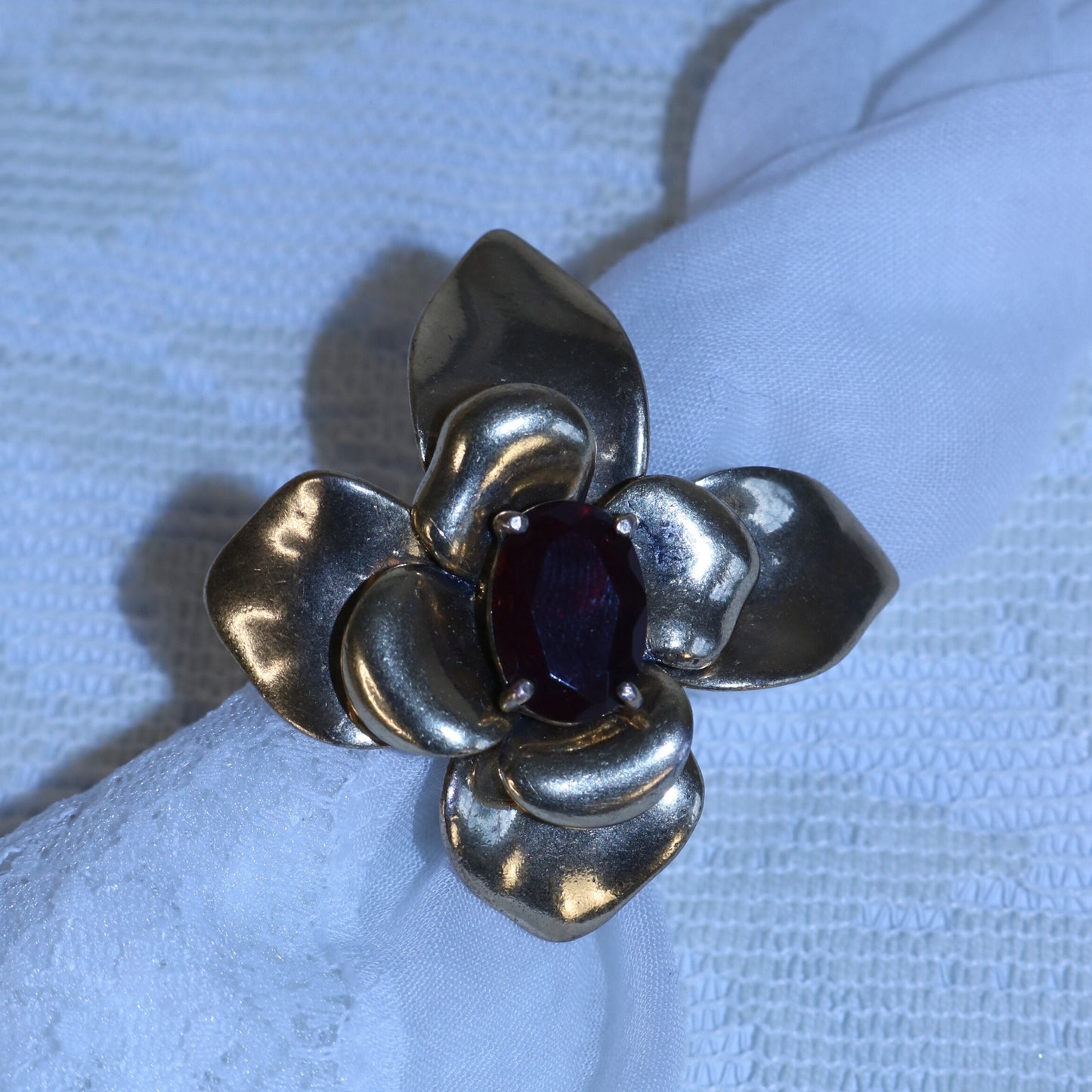 Vintage Gold Tone Flower Ring with Red Stone