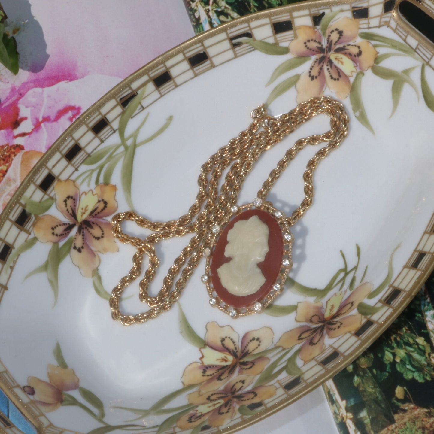 Gold-Tone Cameo Pendant Necklace